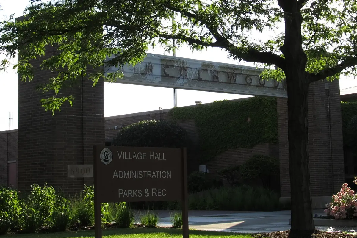 Lincolnwood Village Hall in Lincolnwood, Illinois
